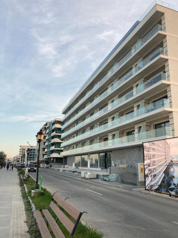 Sarah Morningstar Appartement Năvodari Buitenkant foto